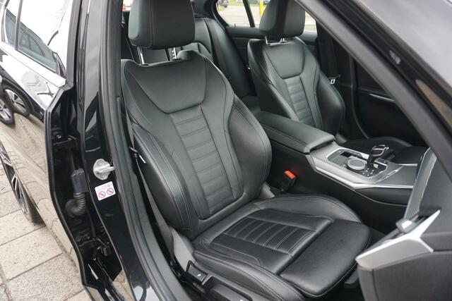 BMW 3-SERIE 320i High Executive Edition | M-Pakket | hifi | Laser