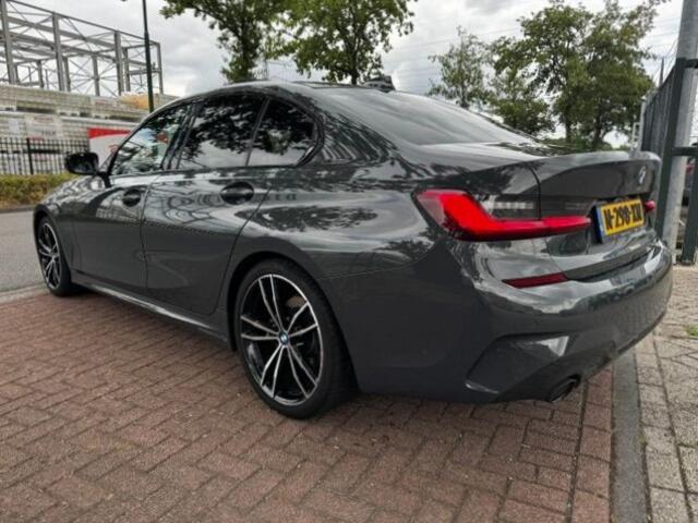 BMW 3-SERIE 318i Silverstone Edition M Sport Automaat Airco/ECC,Navi,Camera BTW/BPM