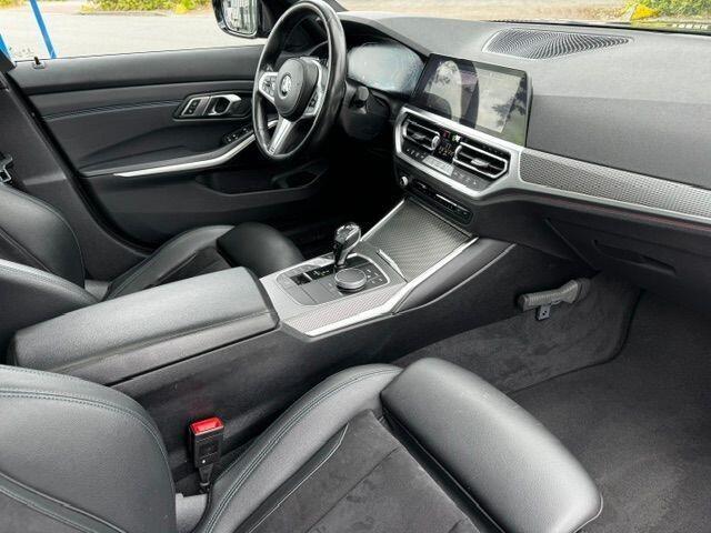 BMW 3-SERIE 318i Silverstone Edition M Sport Automaat Airco/ECC,Navi,Camera BTW/BPM