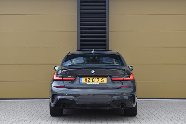 BMW 3-SERIE 320i High Executive Edition * M-Pakket * Harman/kardon * Schuifdak * Spoilerset * Achteruitrijcamera *