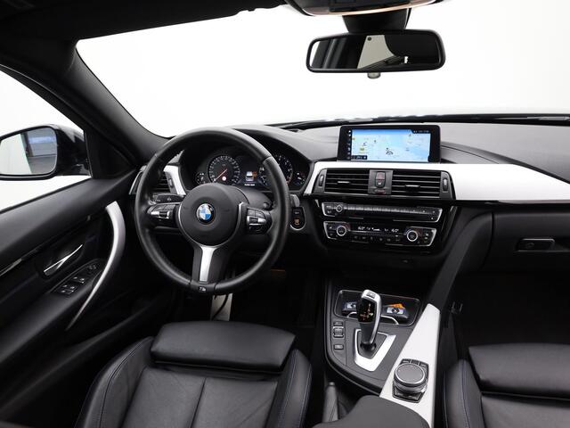 BMW 3-SERIE Touring 318i M Sport Edition | Head Up | Elk. A-klep | 19'' | Leder | Stoelverw. | Prijs Rijklaar!!