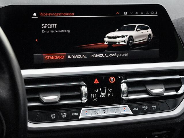 BMW 3-SERIE Touring 320i Business Edition 1e-Eig. & Dealer-Onderh. BOVAG-Garantie. NL-Auto.