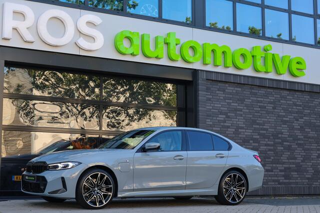 BMW 3-SERIE 330e M-SPORT | BTW | 360 | HUD | MEMORY | KEYLESS | LED | 20'' | ACC | LEDER | ELEK KOFFERKLEP |