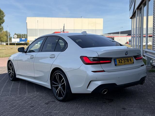 BMW 3-SERIE 320i High Executive Edition M Pakket / HUD / LED / NL Auto / 2019