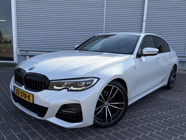 BMW 3-SERIE 320i High Executive Edition M Pakket / HUD / LED / NL Auto / 2019