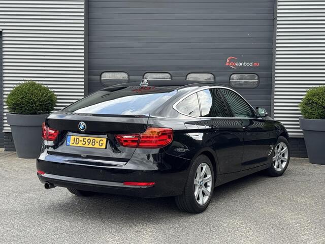 BMW 3-SERIE GT Gran Turismo 320i Centennial High Executive | Adaptive Cruise Control | Lane Assist | Memory Stoelen | Lichtmetalen Velgen |