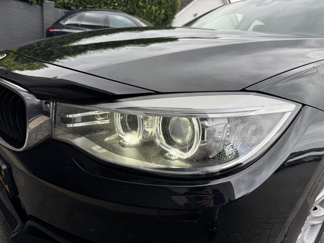 BMW 3-SERIE GT Gran Turismo 320i Centennial High Executive | Adaptive Cruise Control | Lane Assist | Memory Stoelen | Lichtmetalen Velgen |