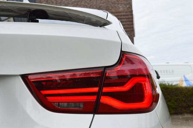 BMW 3-SERIE GT Gran Turismo 320i Corporate Lease High Executive Rijklaarprijs-Garantie Panoramadak Leder Head-Up Navigatie Camera