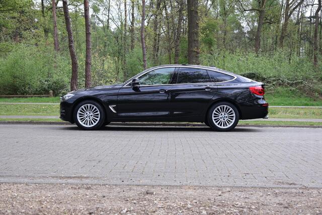 BMW 3-SERIE GT Gran Turismo 320i High Executive Edition Luxury Line, Leer, Navi Pro, Hifi audio, LED, Camera, Elektrische trekhaak, stoelverwarming etc.