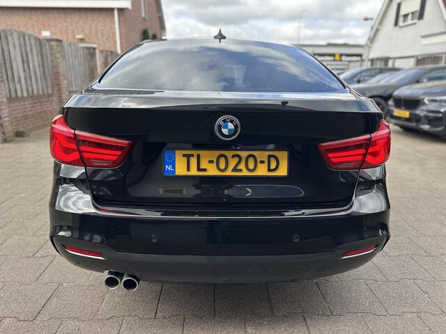 BMW 3-SERIE GT Gran Turismo 320i M-SPORT High Exec. CarPlay-HUD-PanoDak