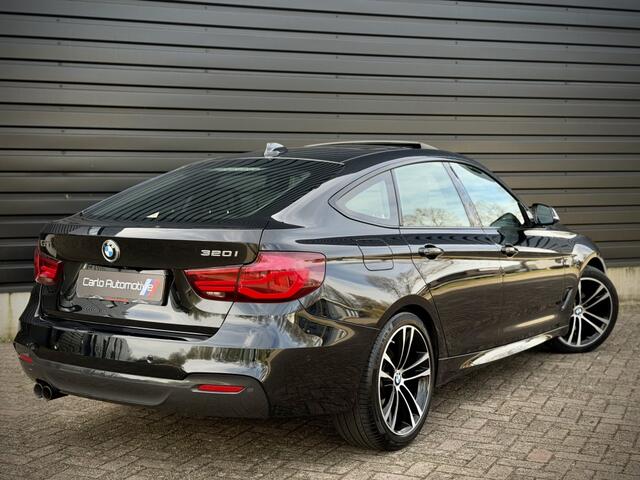 BMW 3-SERIE GT Gran Turismo 320i M-SPORT PANO|VIRTUAL|CAMERA|HiFi|SPORTLEER|HAAK