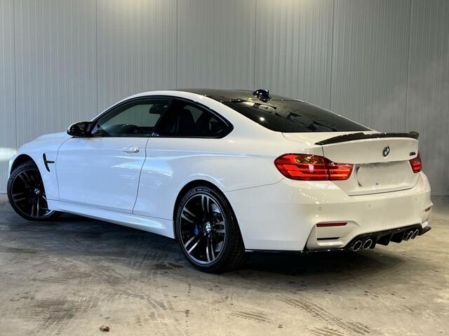 BMW 4-SERIE M4 Carbon dak