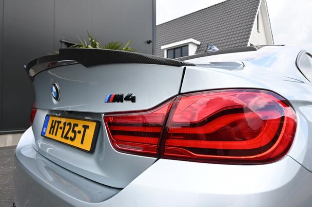 BMW 4-SERIE M4