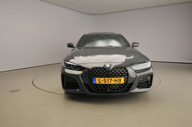 BMW 4-SERIE Coupe M440i xDrive | M-Sportpakket | Laserlicht | Leder | HUD | Schuifdak | Elektr. zetels | Keyles go | DAB | Harman-kardon sound | Alu 19 inch