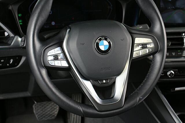BMW 4-SERIE Cabrio 430iA ** LASER, NAVI+, BRUIN LEDER, NEKVERW, 18-inch LMV, VERW. STUUR ** 1e EIG - UNFALLFREI ** ** INFORMEER OOK NAAR ONZE AANTREKKELIJKE FINANCIAL-LEASE TARIEVEN **