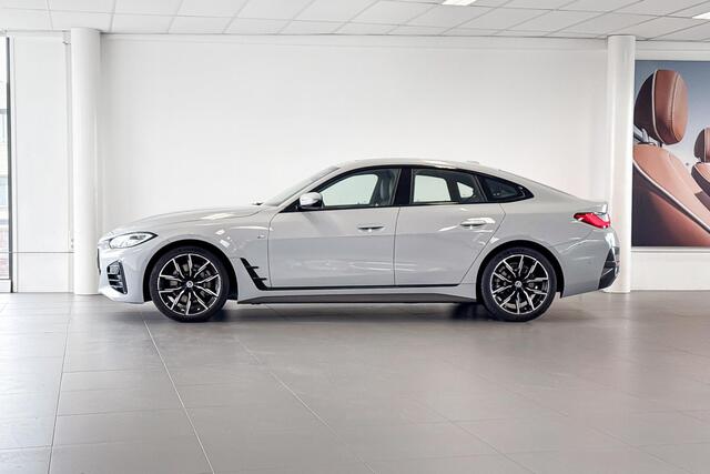 BMW 4-SERIE Gran Coupé 430i Business Edition Plus | M Sport | Glazen Schuif-/kanteldak | Harman Kardon | Comfort Access |