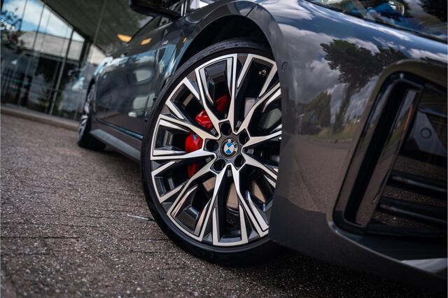BMW 4-SERIE Gran Coupé M440i xDrive High Executive **M SPORT PACKAGE PRO** PANODAK