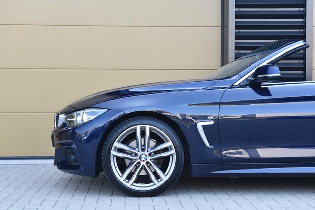 BMW 4-SERIE Cabrio 420i High Executive * M-Sportpakket * Nekverwarming * Camera * Facelift *