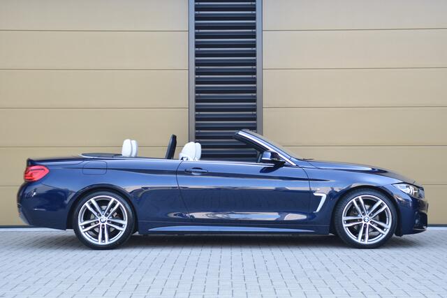 BMW 4-SERIE Cabrio 420i High Executive * M-Sportpakket * Nekverwarming * Camera * Facelift *