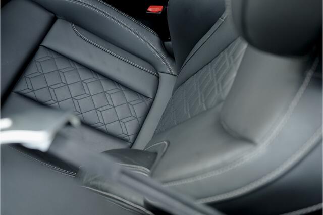 BMW 4-SERIE Cabrio 420i High Executive Individual Leer Laserlight H/K