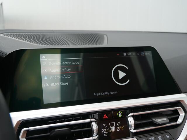 BMW 4-SERIE Cabrio 420i 184 Pk Automaat M-sport pakket Navi / DAB / Leer / Apple Carplay / Nekverwarming / Trekhaak