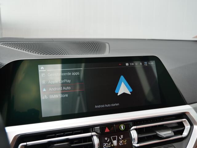 BMW 4-SERIE Cabrio 420i 184 Pk Automaat M-sport pakket Navi / DAB / Leer / Apple Carplay / Nekverwarming / Trekhaak