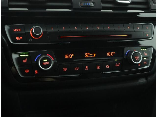 BMW 4-SERIE Gran Coupé 430i xDrive Centennial High Executive M Sportpakket | Trekhaak | Stoelverwarming | Navigatie Professional | Xenon