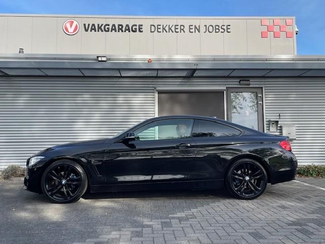 BMW 4-SERIE Coupé 420i Centennial High Executive