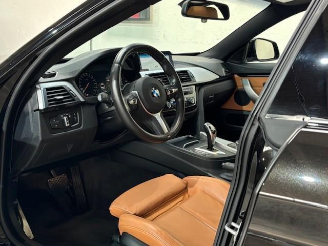 BMW 4-SERIE Gran Coupé 420i Corporate Lease High Executive | M-Sport | Schuifdak | Apple Carplay | NL auto |