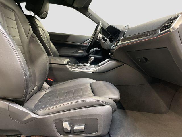 BMW 4-SERIE Cabrio 430i High Executive Cabriolet M Sport | Volledige uitvoering . Een proefrit levert het bewijs. Neem contact op en we maken een afspraak!