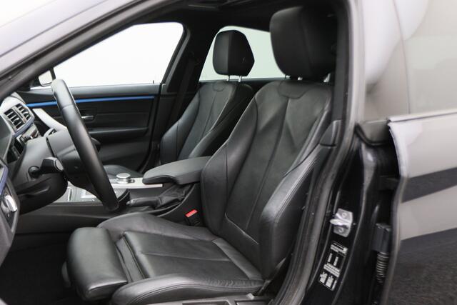 BMW 4-SERIE Gran Coupé 418i Executive Edition M Sport Leer, Schuif-/Kanteldak, Head-Up, Camera, Navigatie, PDC