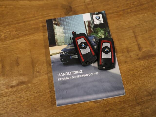 BMW 4-SERIE Gran Coupé 420i High Executive [SCHUIFKANTELDAK, PDC V+A, STOELVERWARMING, ADAPTIVE CRUISE, VOL LEDER, BLUETOOTH, CLIMATE, NIEUWSTAAT]