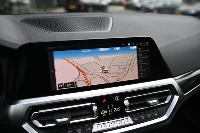 BMW 4-SERIE Gran Coupé 430i High Executive M Sport Automaat / Schuif-kanteldak / Achteruitrijcamera / Comfort Access / M Sportonderstel / Stoelverwarming / Live Cockpit Professional