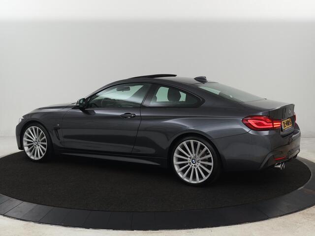 BMW 4-SERIE Coupé 418i M Sport | Schuifdak | Leder | Stoelverwarming | 20'' | Sportstoelen | Full LED | Navigatie | Parkeerhulp | Climate control | Cruise control | 74.200km NAP