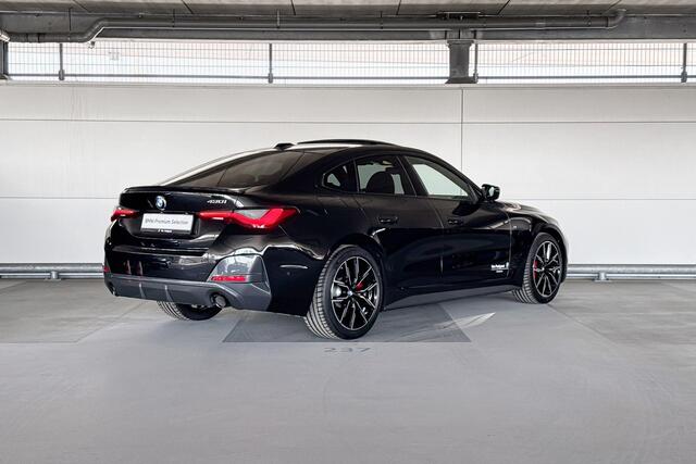 BMW 4-SERIE Gran Coupé 430i | Selections | M Sport Pro | Business Edition Plus | Elektrisch bediend glazen schuif-/kanteldak | getinte ruiten | Active Cruise Control