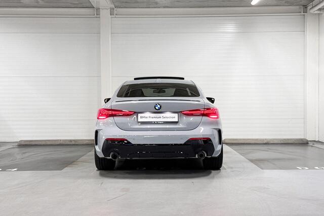 BMW 4-SERIE Coupé 420i | M-Sport Pro | Innovation Pack | Comfort Pack | Driving Assistant | Harman/Kardon | Schuif-/kanteldak | Comfort Access