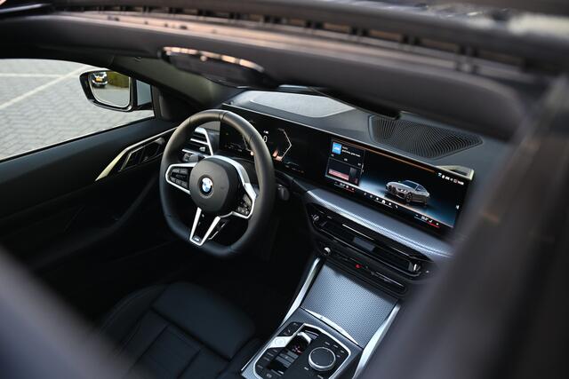 BMW 4-SERIE Coupé 420i M Sport Automaat / Schuif-kanteldak / Achteruitrijcamera / M Sportonderstel / Comfort Access / Stuurverwarming / Adaptieve LED / Widescreen Display / Stoelverwarming