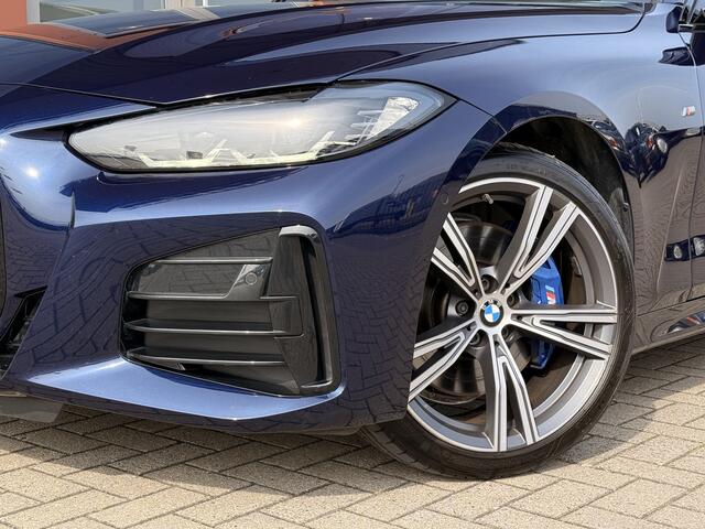 BMW 4-SERIE Cabrio M440i xDrive | Head-up | Harman/Kardon | Leder | 360 Camera | Stoel/Stuurverwarming
