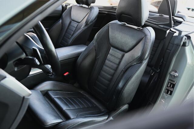 BMW 4-SERIE Cabrio 420i High Executive M Sport Automaat / Achteruitrijcamera / Air Collar / Stoelverwarming / Active Cruise Control / Ambiance verlichting / Stuurverwarming