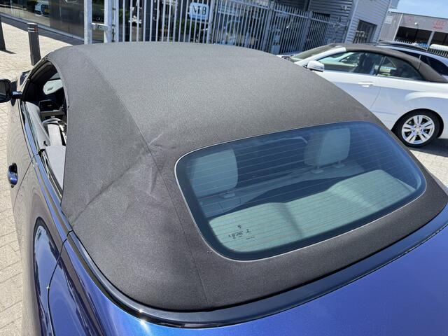 BMW 4-SERIE Cabrio 430i High Executive M sport air scarfe, HiFi systeem, stuur verwarmd, windscherm,