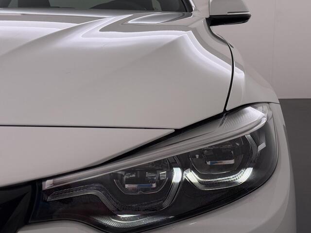 BMW 4-SERIE Coupé 420i High Executive M Pakket Automaat Navigatie Camera