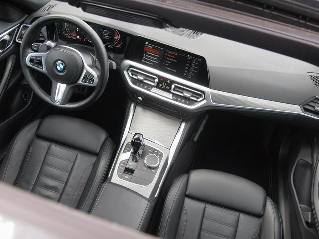 BMW 4-SERIE Gran Coupé 420i Business Edition Plus | M-Pakket | Panoramadak | Camera | Sfeerverlichting | Leer |