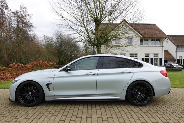 BMW 4-SERIE Gran Coupé 440i High Executive Edition M-sport | Concaver | BTW | Head Up | Stoelverwarming | Schuif-kantel | Leder | Remus | Keyless |