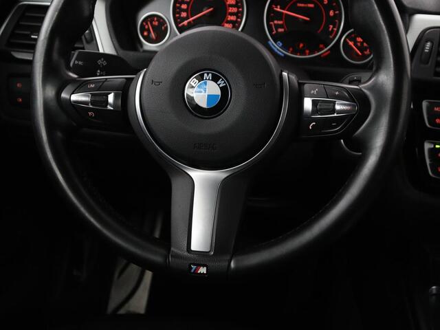 BMW 4-SERIE Coupé 418i High Executive M-sport | Stoelverwarming | Leder | Cruise control | Park assist | Sfeerverlichting | Climate control | Navigatie |