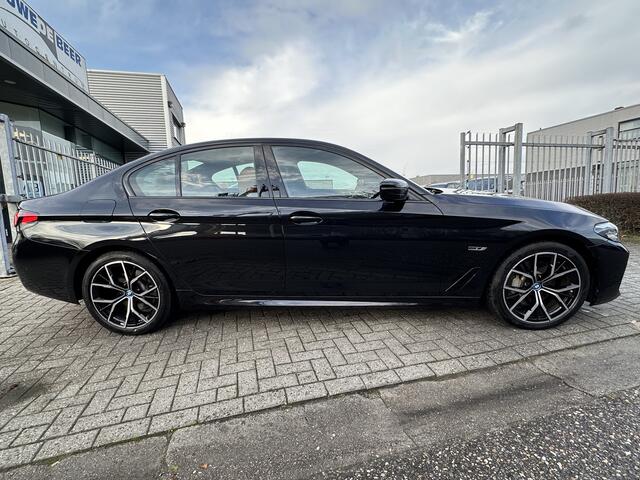 BMW 5-SERIE 530e M Sport Adapt. Cruise | Spiegelpakket | Stuur & Stoelverw. |