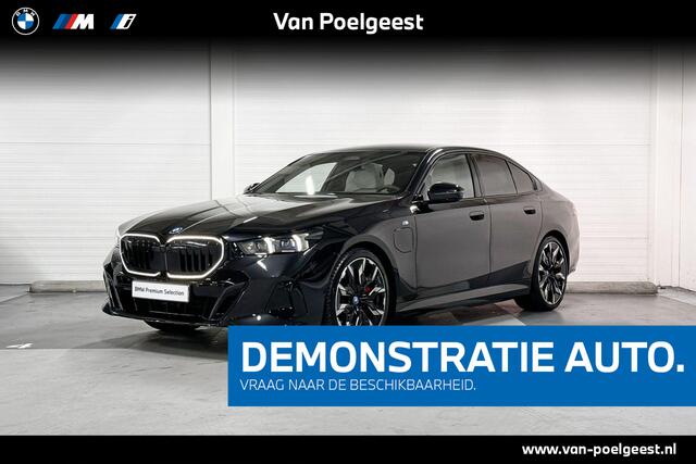 BMW 5-SERIE Sedan 550e xDrive | M-Sport Pro | Travel Pack | Innovation Pack | Comfort Pack | Bowers&Wilkins | Panoramadak | Comfort Access