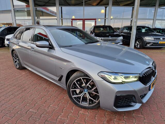 BMW 5-SERIE Touring 530e Business Edition Plus Hybrid | ECC | STOELVERW | LEER | CAMERA | PANO | ELEKTR. TREKHAAK | NAVI