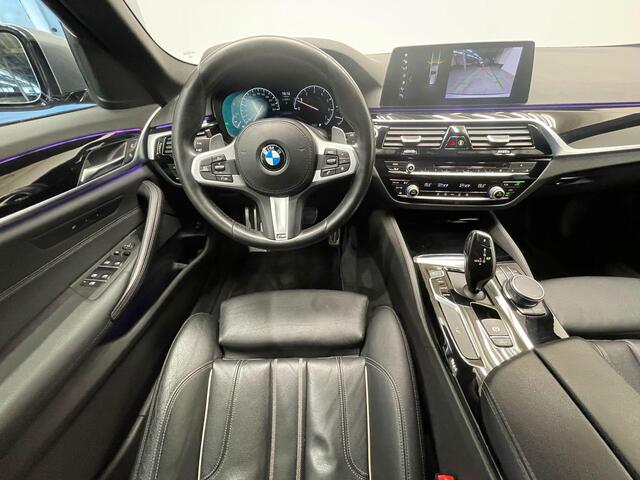 BMW 5-SERIE Touring 520i High Executive l M Sport l Schadowline l 19 inch l