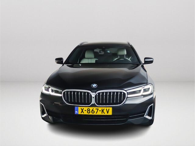 BMW 5-SERIE Touring 530e Aut. High Executive | 360º camera | Stoelverwarming | Incl. Winterwielenset