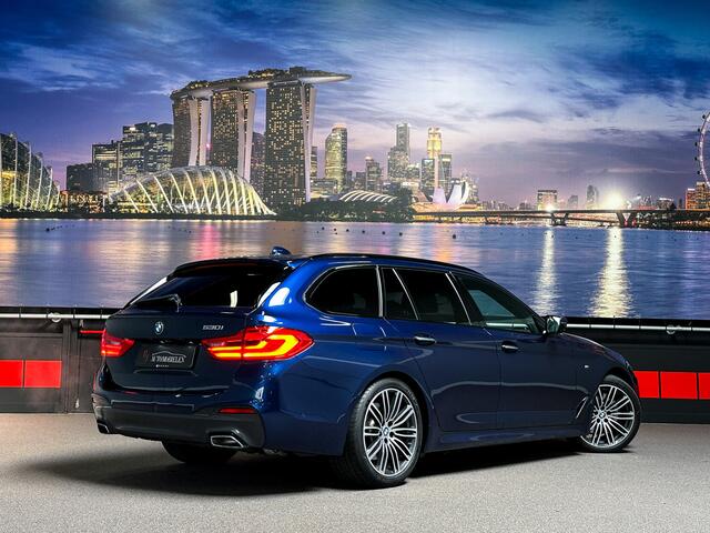 BMW 5-SERIE Touring 530i High Executive |Panorama|Individual|Panorama